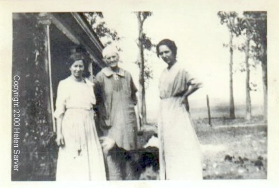 Eve Batson Coulson and 2 unknown ladies, Cascade, Cascade County, Montana