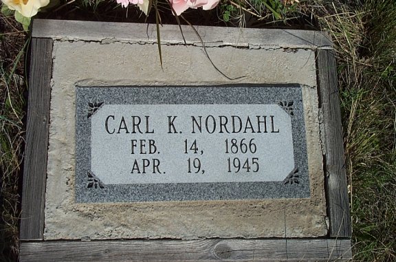 Carl K. Nordahl Grave Marker, Nordahl Cemetery, Musselshell River Breaks