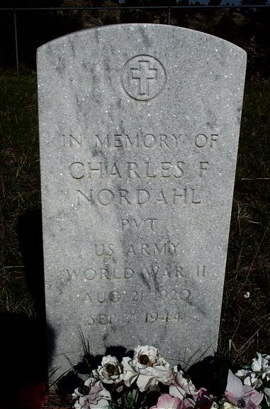Charles Nordahl Grave Marker, Nordahl Cemetery, Musselshell River Breaks