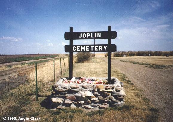 liberty-joplin-cemetery.jpg (73592 bytes)