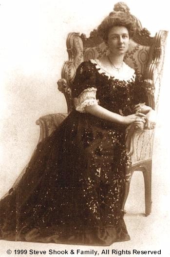 Caroline Worden Dixon, ca 1915