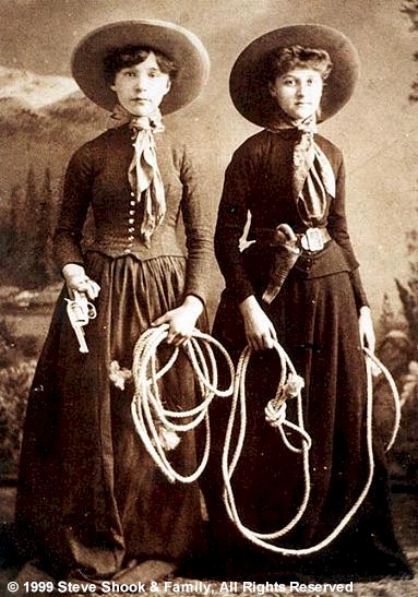 Lucinda Worden and Alice Woody, ca 1890-1900