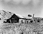 t_carbon-bearcreek-smith-mine-car-repair-building.jpg (3872 bytes)