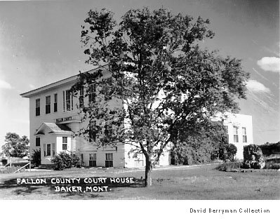 Fallon County Courthouse-Postcard