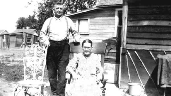 Lavona Travelstead Ewell Rainey and John Thomas Rainey