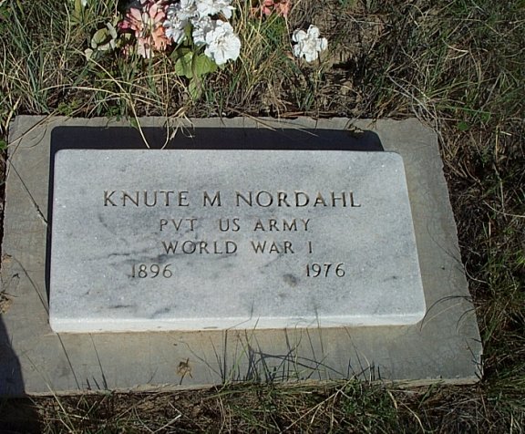 Knute Nordahl Grave Marker, Nordahl Cemetery, Musselshell River Breaks