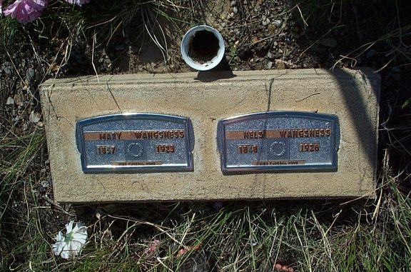 Nels and Mary Wangsness, Wangsness Cemetery, Musselshell River Breaks