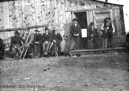 Blacksmith Shop, Unnamed Men