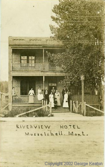 Riverview Hotel, Musselshell, Montana