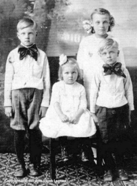 rosebud-ingomar-leach-children.jpg (116047 bytes)