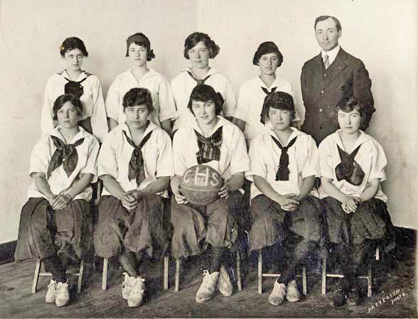 1916 Corvallis HS Girls Basketball