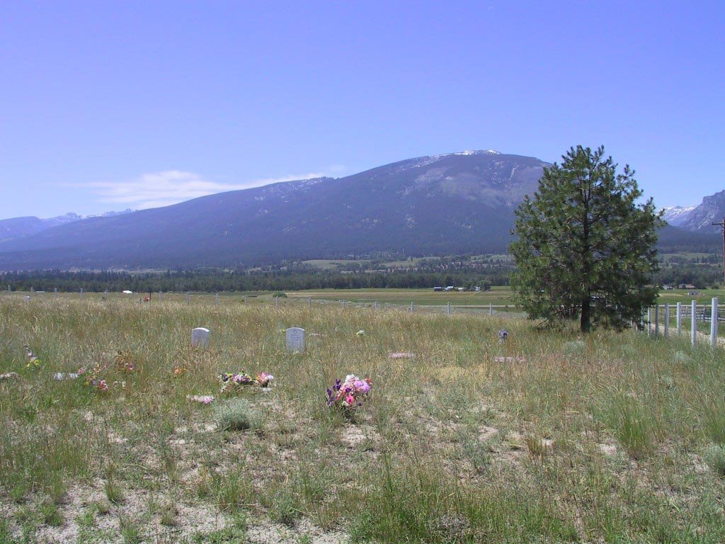 Grantsdale Cemetery looking west